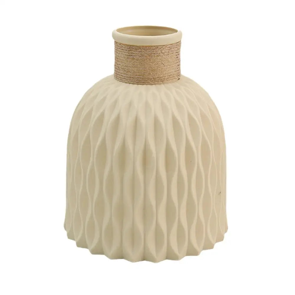 Modern Minimalist Decorative Vase – A Chic Accent for Any Space