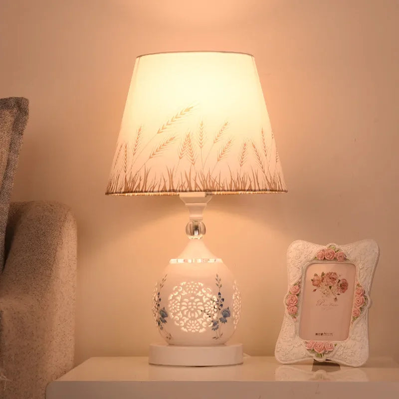 Elevate Your Décor with the European-Style Crystal Table Lamp