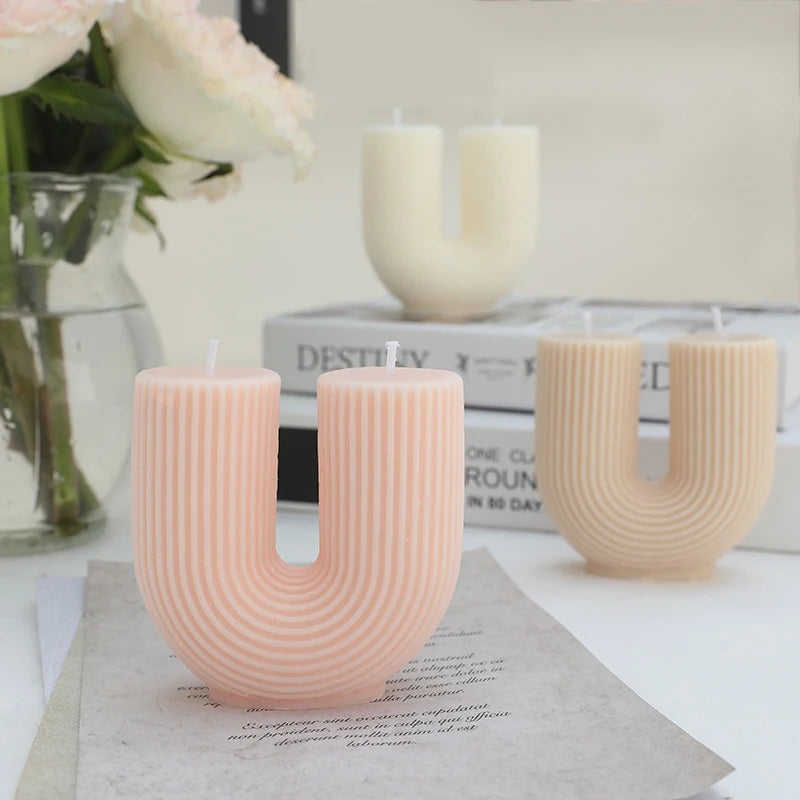 Decorative U-Shaped Geometric Scented Candles