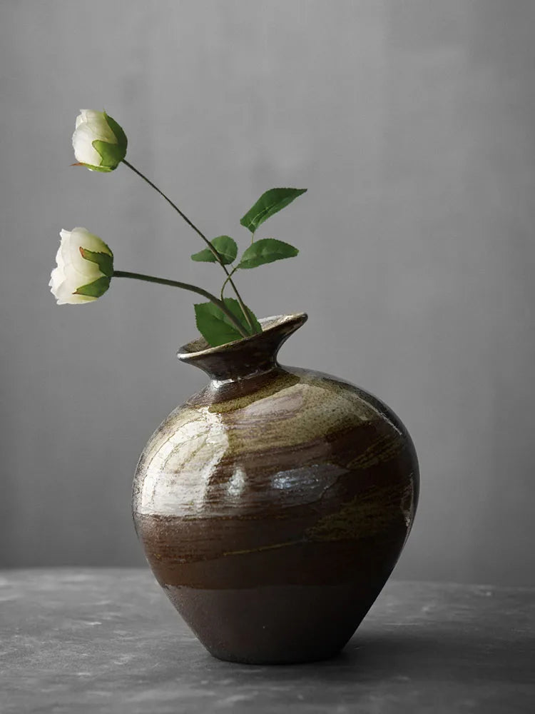 Elegant Simplicity: Japanese-Style Black Terracotta Vase