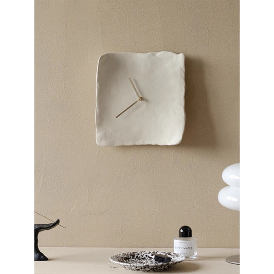 Wabi-Sabi Wrinkled Wall Clock – Nordic Retro Elegance