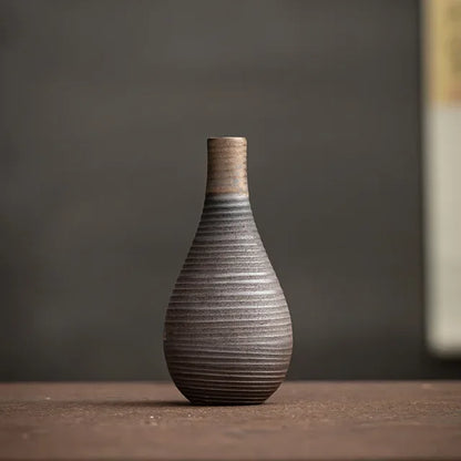 Timeless Elegance: Handmade Antique Ceramic Vases for a Sophisticated Touch