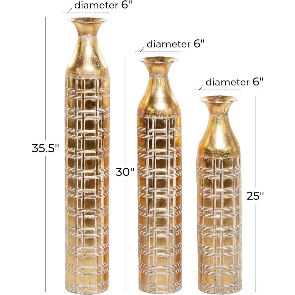 Elegant Gold Metal Vase Set – A Statement of Sophistication and Style