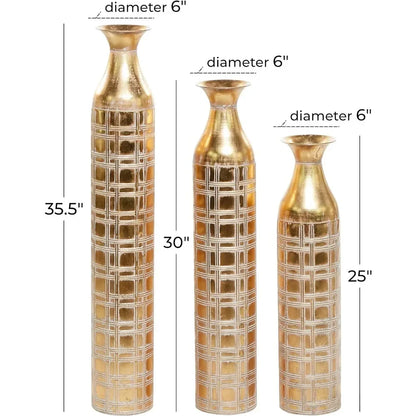 Elegant Gold Metal Vase Set – A Statement of Sophistication and Style