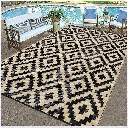 Durable Outdoor Garden & Patio Rug