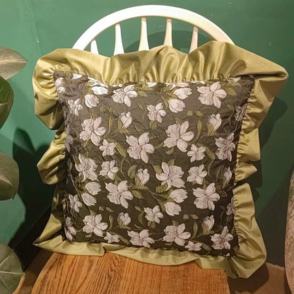 American Style Retro Embroidered Velvet Cushion – Luxurious Floral Accent for Any Space