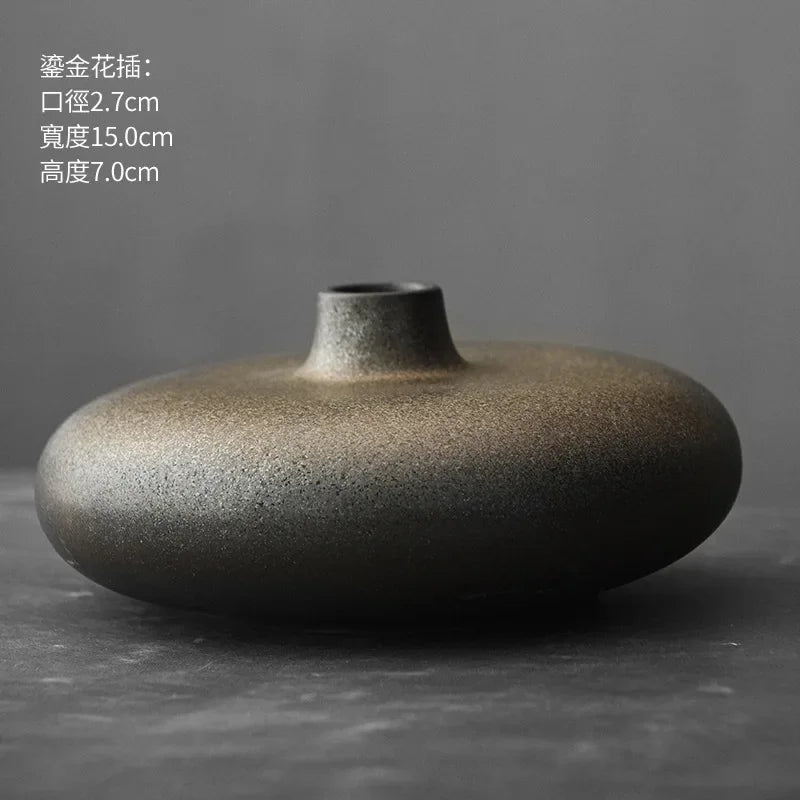 Elegant Simplicity: Japanese-Style Black Terracotta Vase